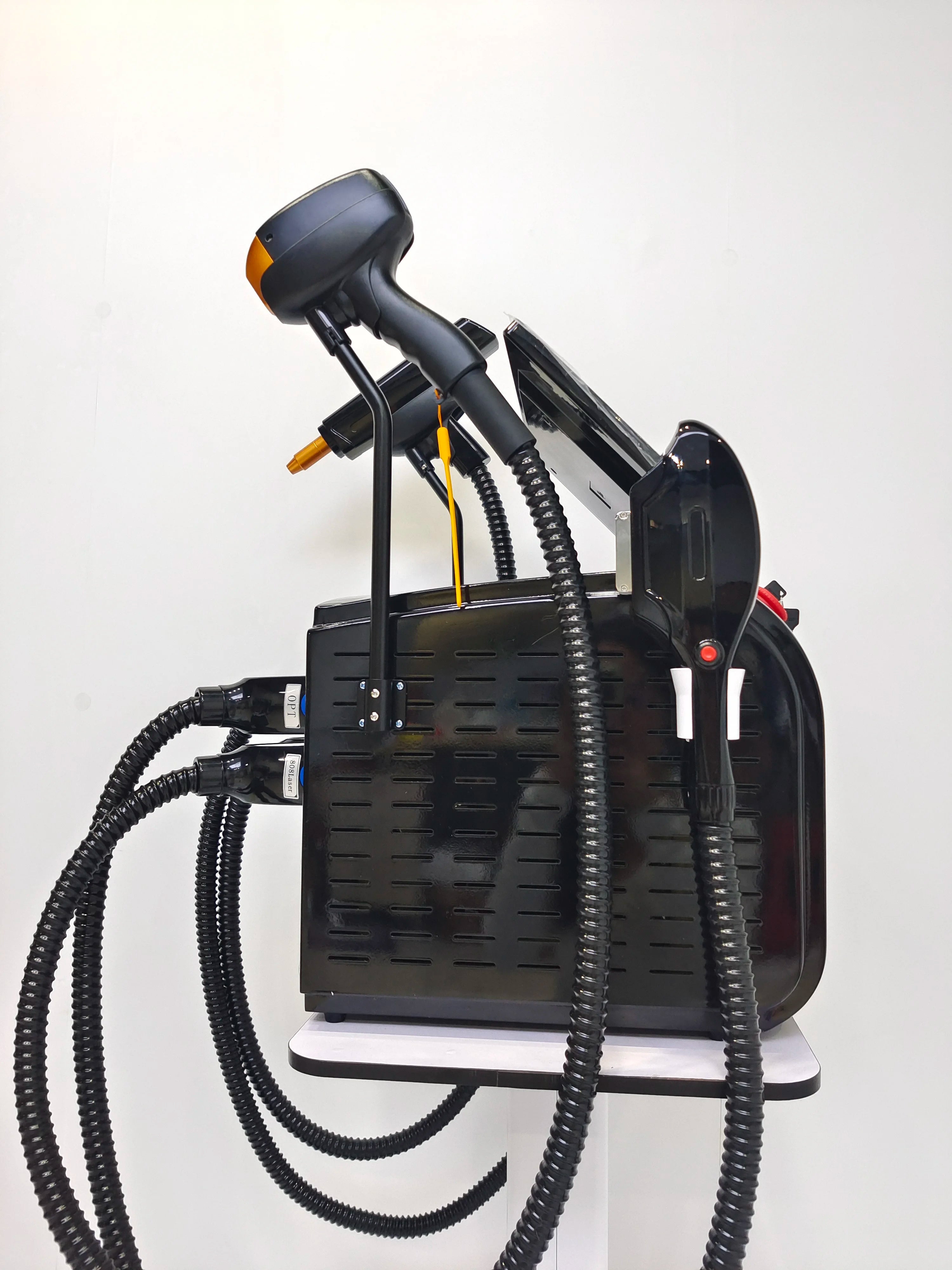 4in1 Soprano Titanium Ice Platinum RF Diode 755 808 940 1064nm 4 Wave Laser ND:YAG Machine Painless Hair Removal Machine 2025