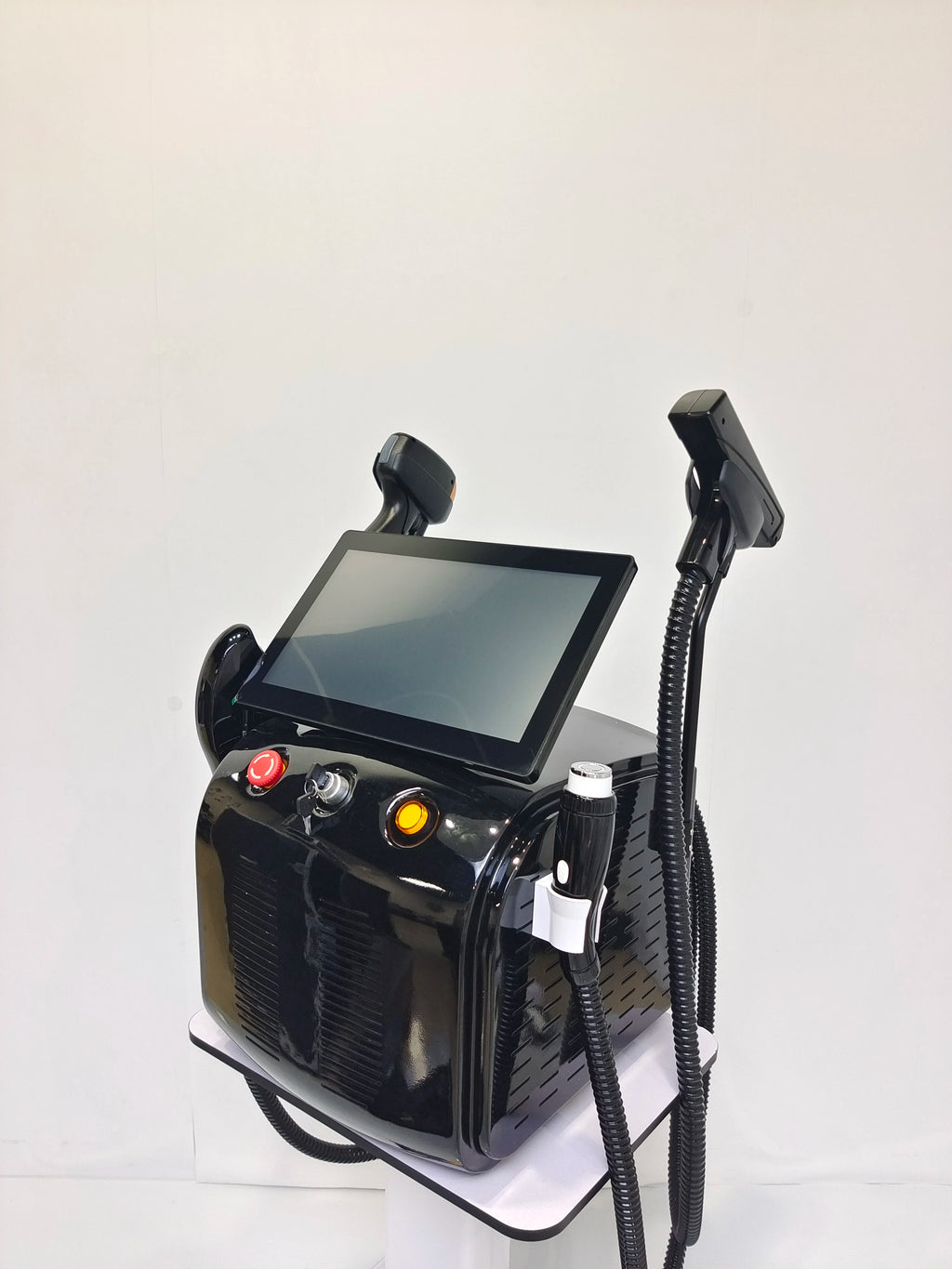 4in1 Soprano Titanium Ice Platinum RF Diode 755 808 940 1064nm 4 Wave Laser ND:YAG Machine Painless Hair Removal Machine 2025