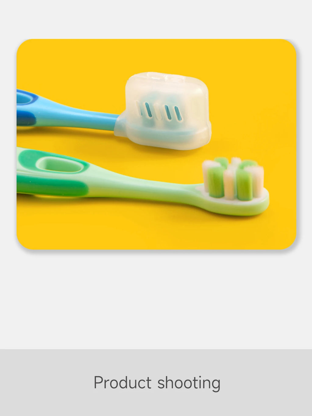 Children 3-12 years old ten thousand hair soft bristle toothbrush three colors available. Brush head with dust jacket