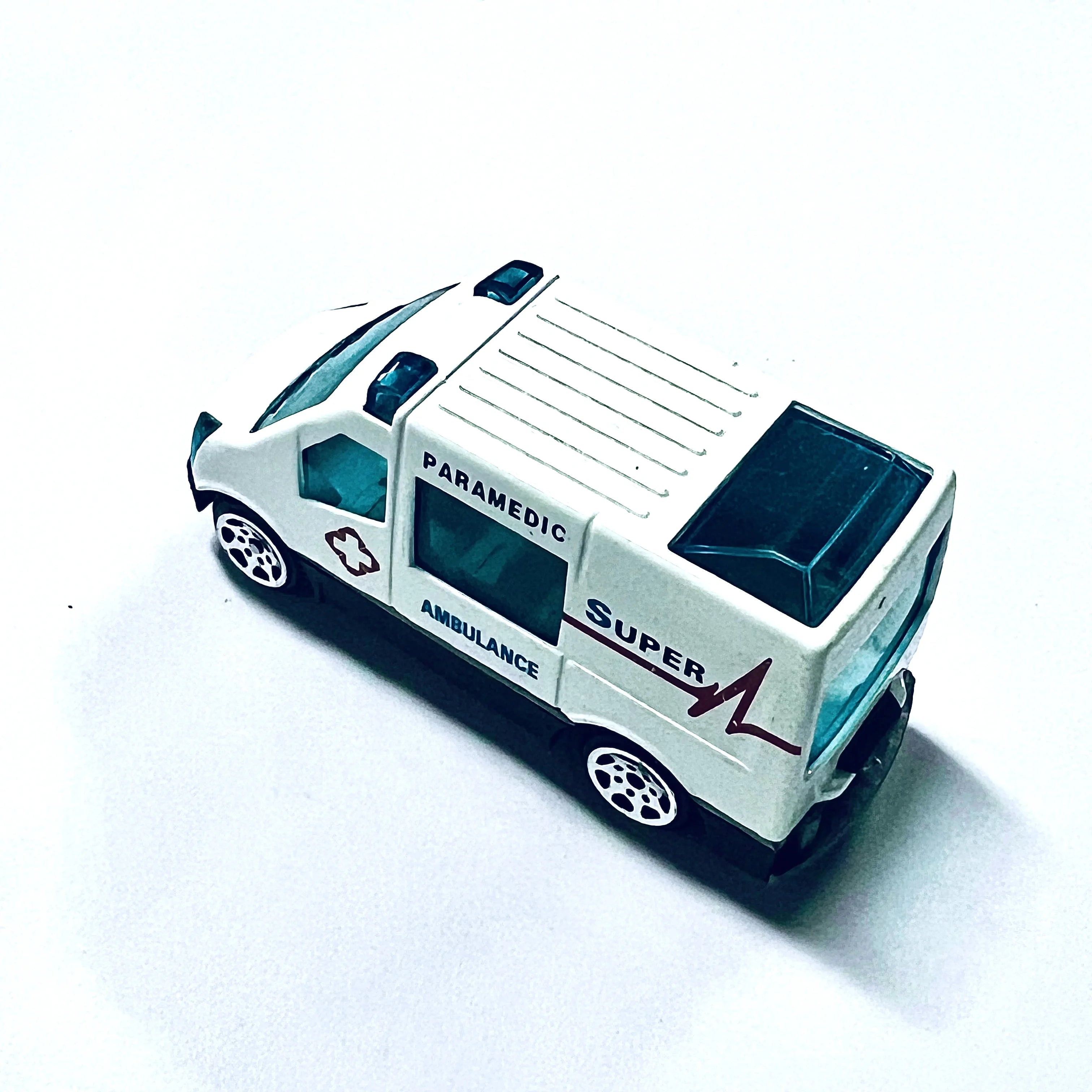 Children's alloy toy cars, sliding sports cars, racing cars, simulated car models, gifts and ornaments for kids.