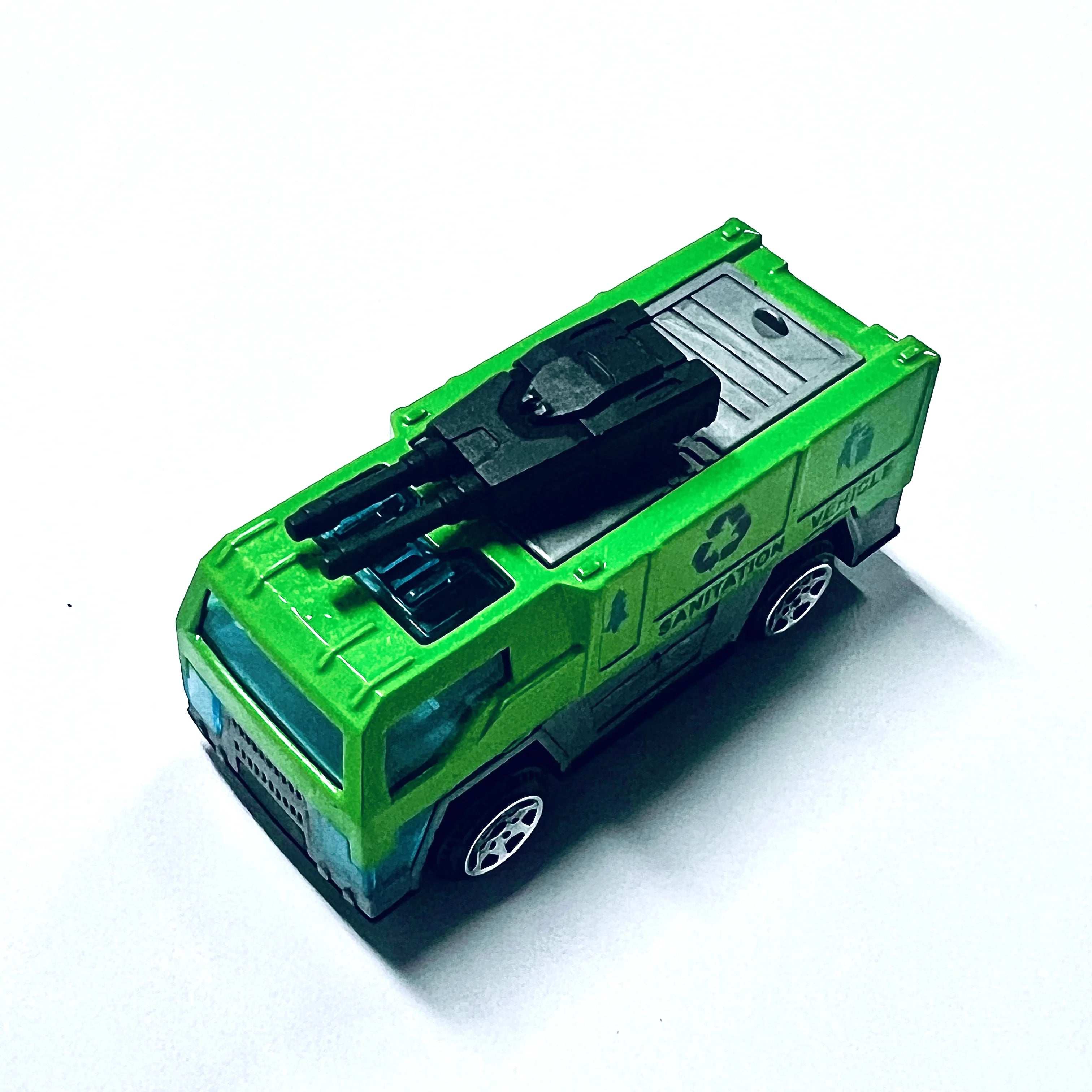 Children's alloy toy cars, sliding sports cars, racing cars, simulated car models, gifts and ornaments for kids.